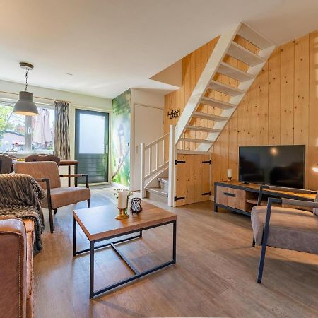 Tiny House Kuifmees Hulshorst Exterior foto