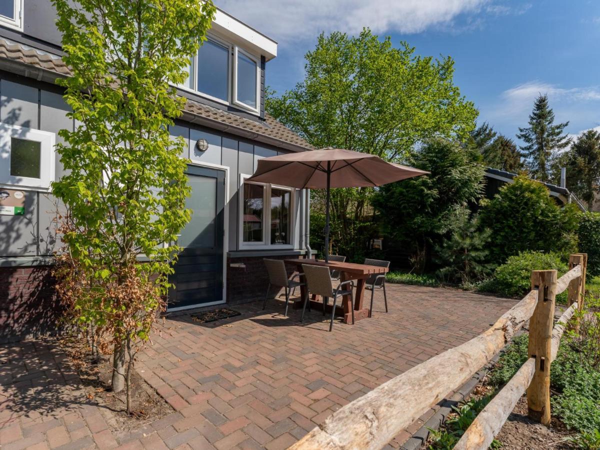 Tiny House Kuifmees Hulshorst Exterior foto