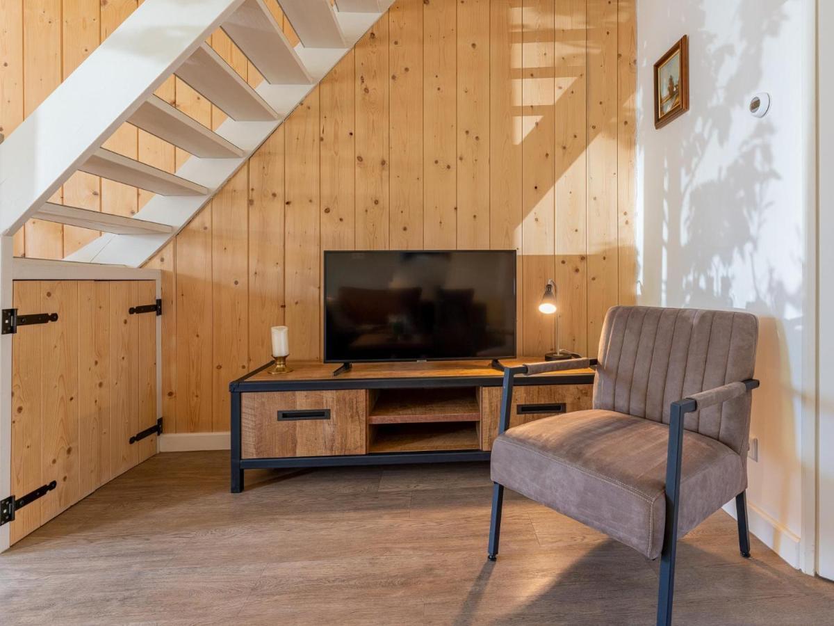 Tiny House Kuifmees Hulshorst Exterior foto